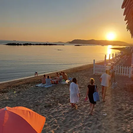 Al Mare Di Liguria E Toscana * Marina di Massa